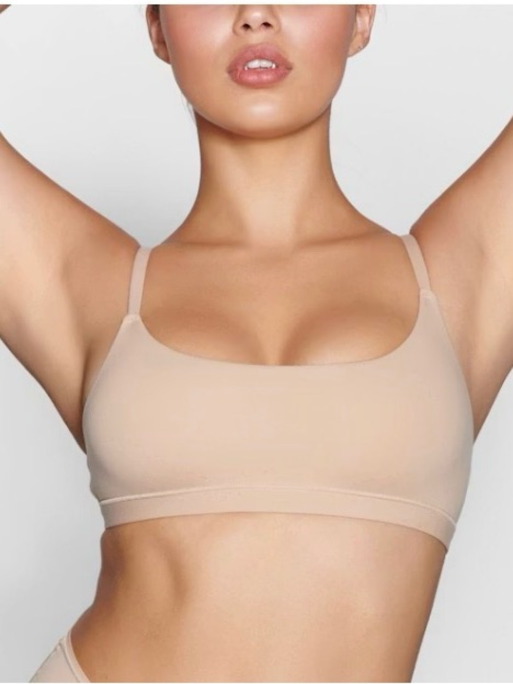 Skims Fits Everbody Scoop Bralette Sz S